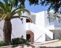 Haralambos Apartments